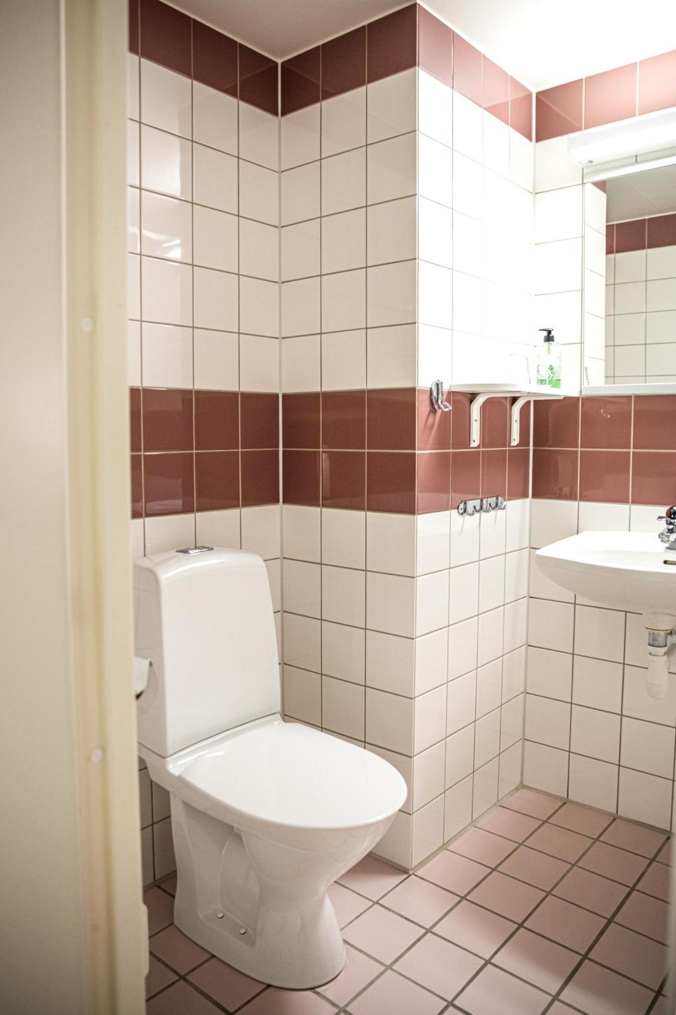 Borlänge Hotel Kupolen מראה חיצוני תמונה