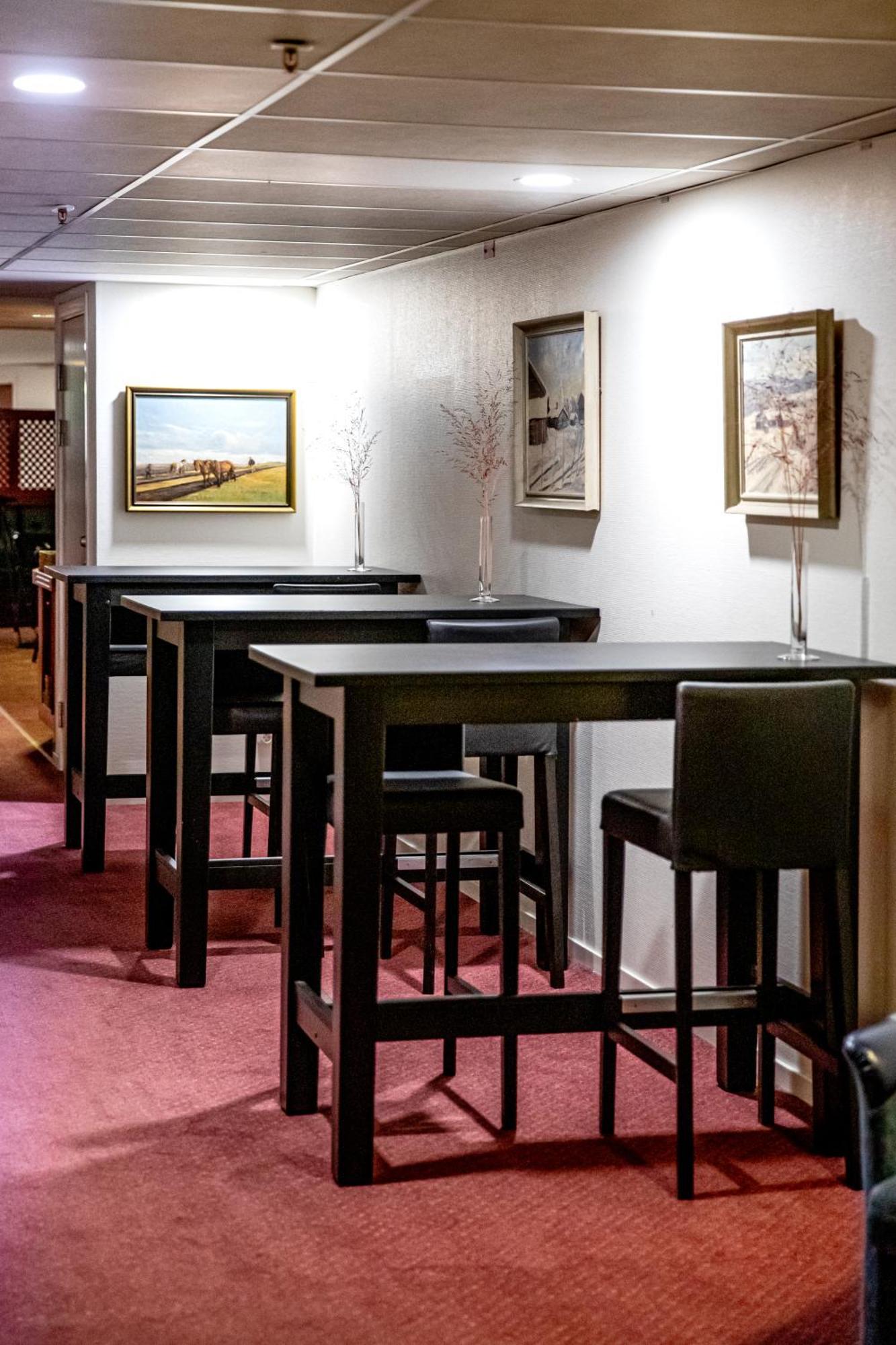 Borlänge Hotel Kupolen מראה חיצוני תמונה